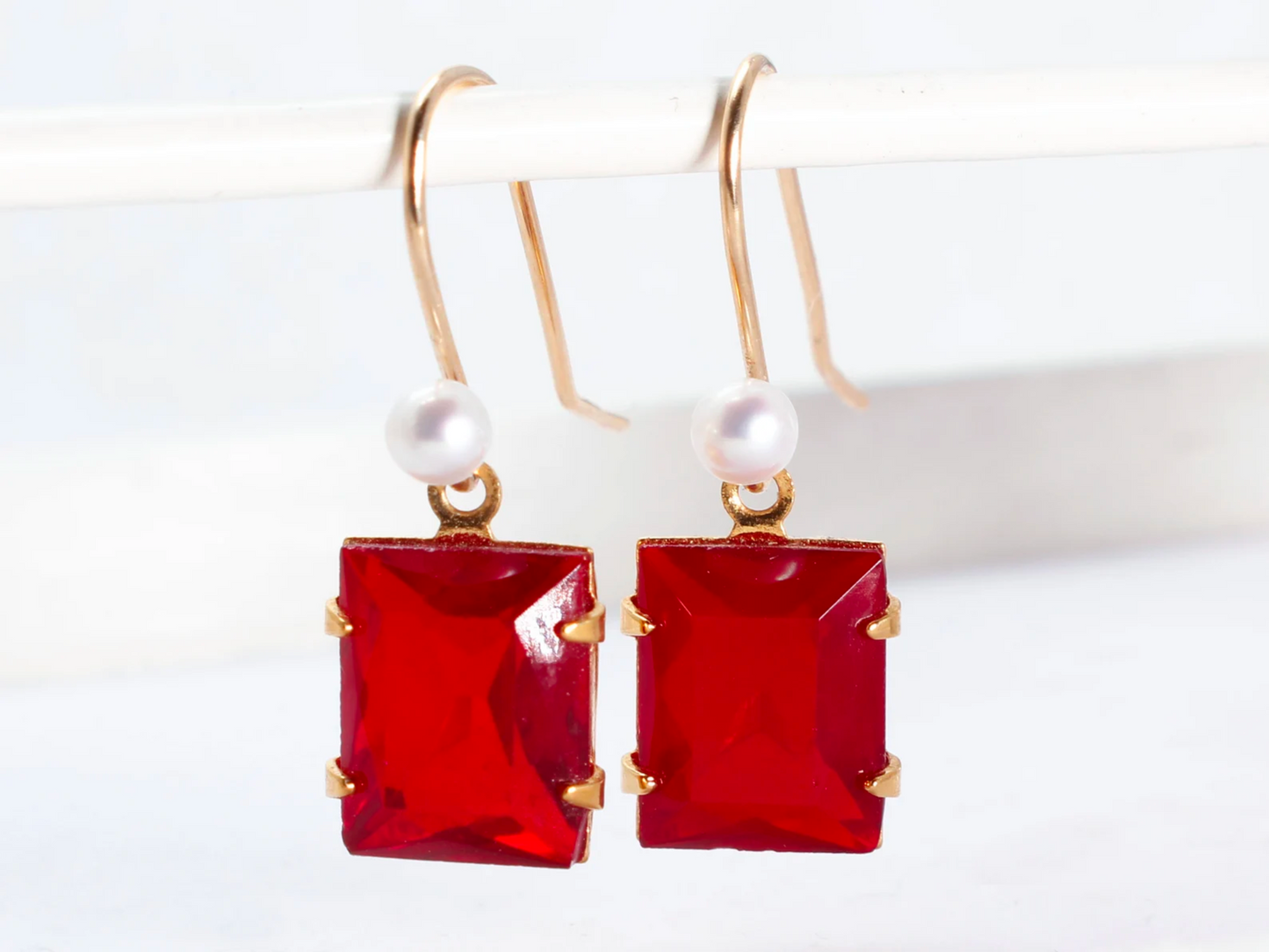 Juliet | Vintage Red Crystal Earrings