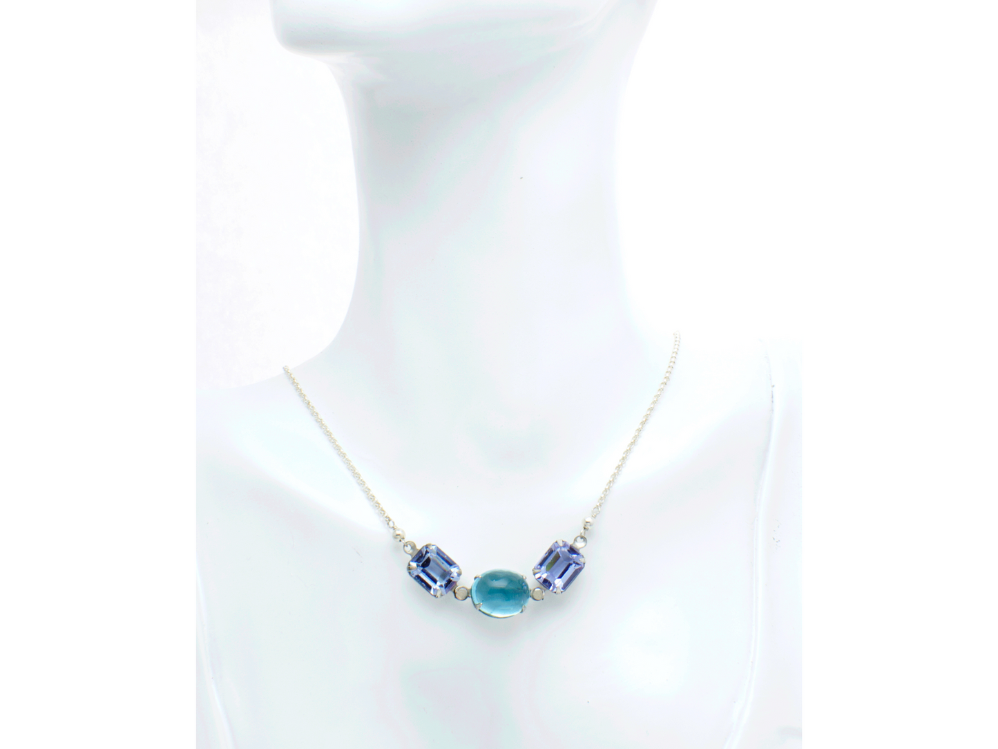 Eveline Sterling Silver Necklace | An Icy Cool Statement Piece