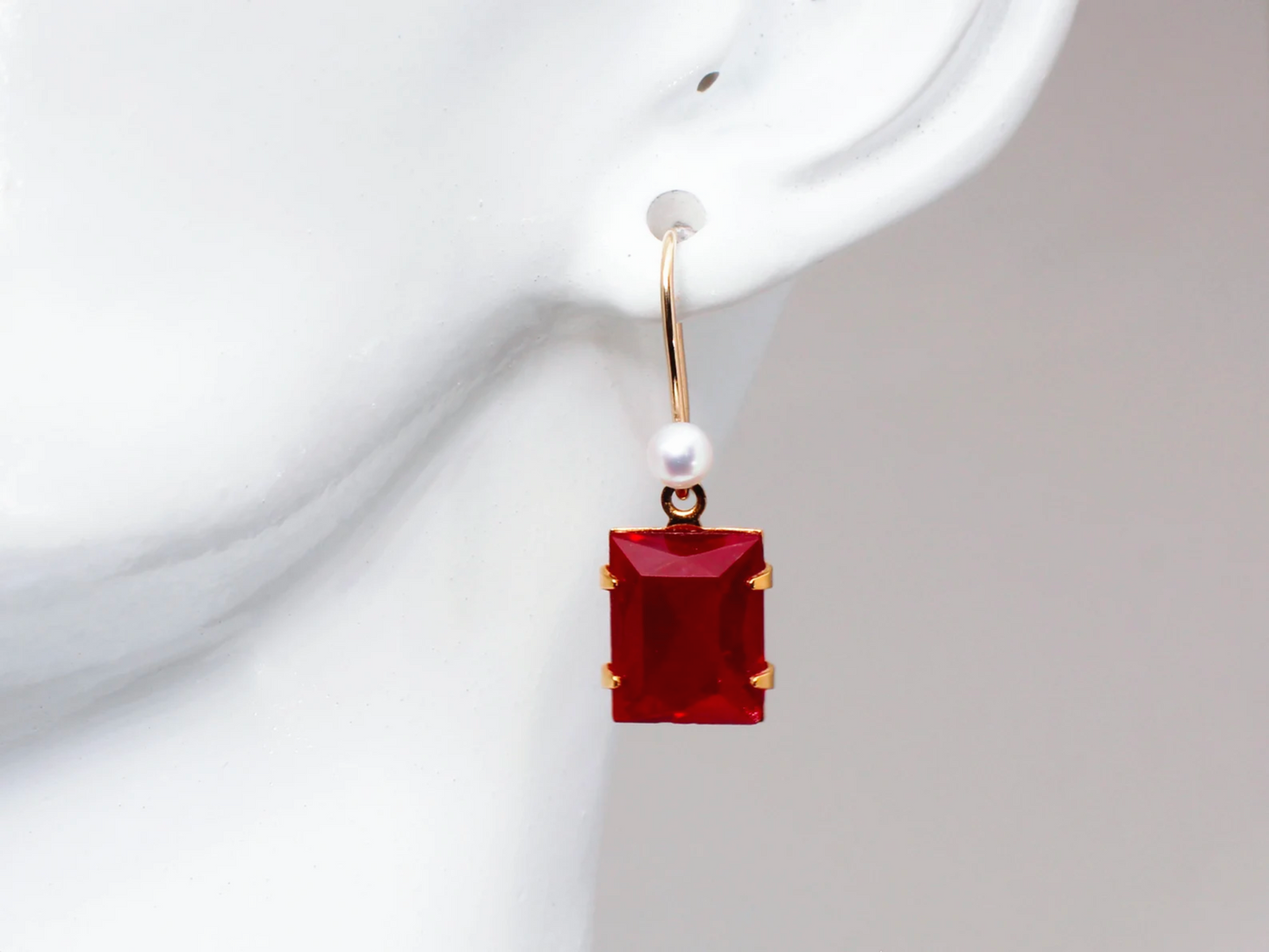 Juliet | Vintage Red Crystal Earrings