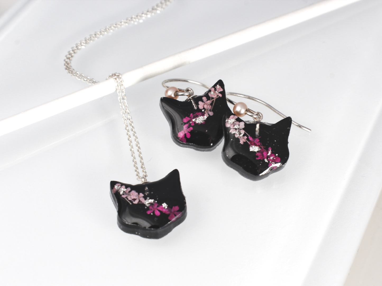 Luci | Floral Kitty Face Earrings